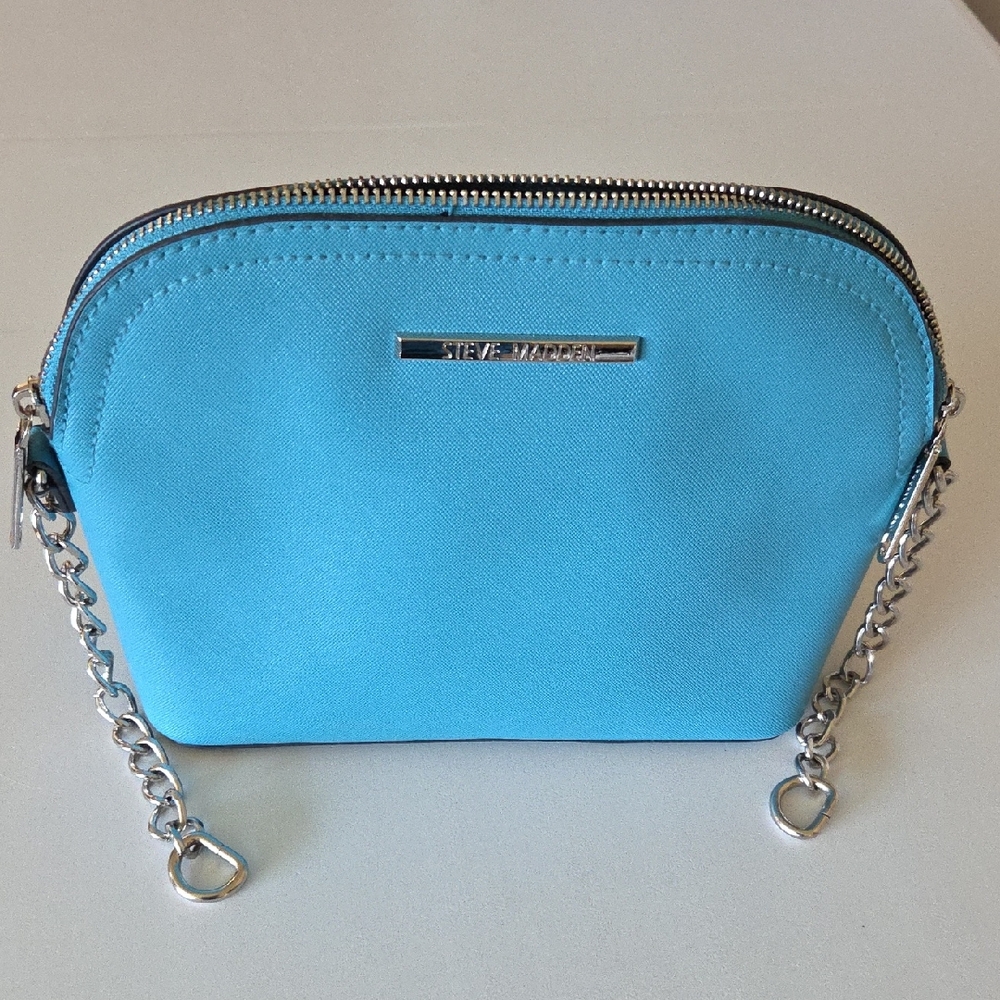 Steve Madden Bright Blue Bag with Silver Chain (No Strap)